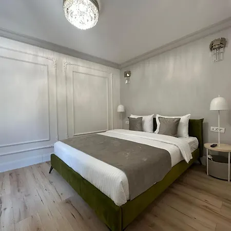 House4you - Praporgescu 4* Bükreş