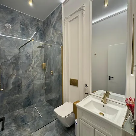 Pensjonat House4you - Praporgescu Bukareszt