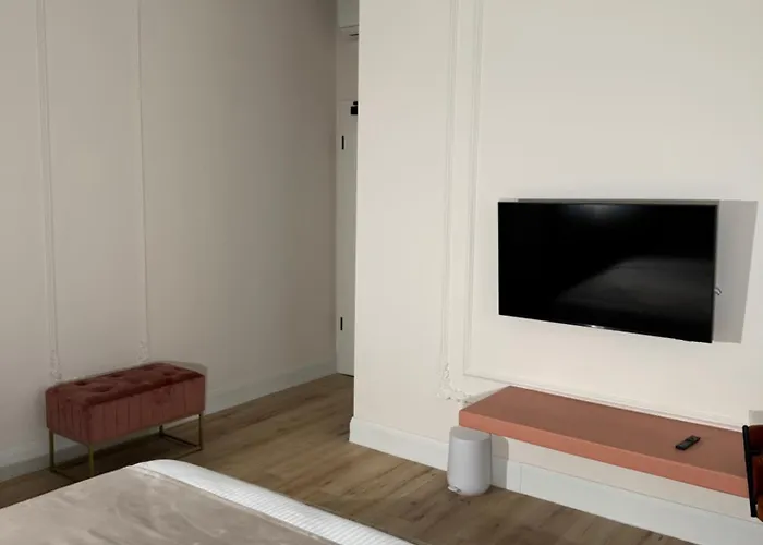Guest house House4you - Praporgescu 4*