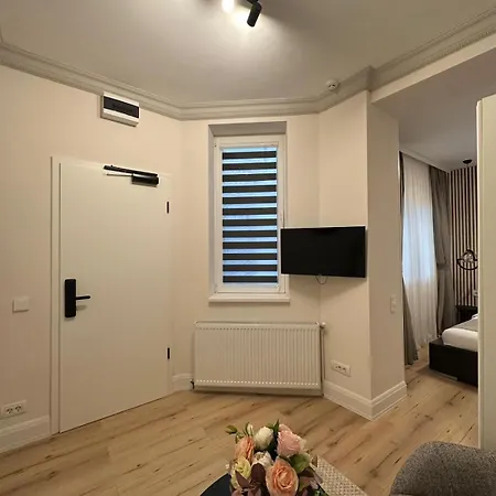 House4you - Praporgescu Pensión 4*