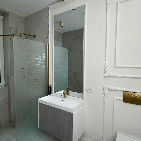 House4you - Praporgescu 4* Bukarest